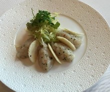 Thumbs/tn_CHEN,YA-CHEN Four Seasons Hotel Hong Kong (3).jpg